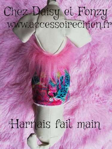 harnais fait main collection Hiver modèle Style Désigual col  fourrure rose